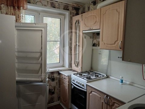 2-к квартира, 5/5 эт., 65м²