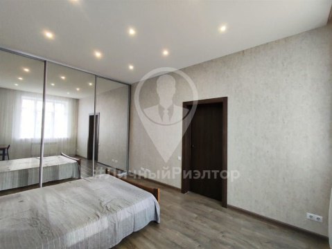 2-к квартира, 6/6 эт., 79м²