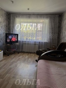 3-к квартира, 1/1 эт., 61м²