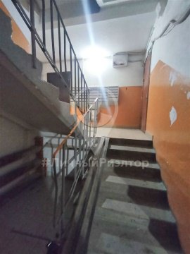 3-к квартира, 1/10 эт., 72м²