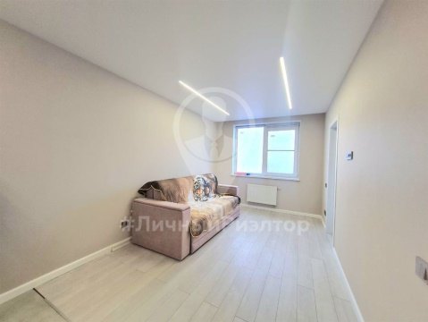 1-к квартира, 8/25 эт., 28м²